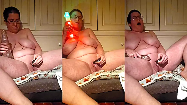 Sex Duze Cycki, Duże Cycki Obciąganei Dildo, Duze Cycki Ssanie, Czarne Amatorki, Brunetka Piersi