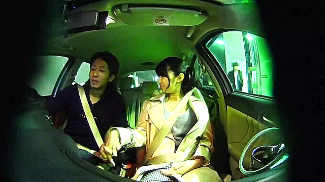 Amateur POV: Husband Wanna See His Wife Having Sex with Another Guy. #8-2