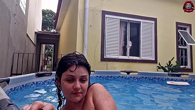 Amateur Brünette Teen, Amateur Nachbarin, Amateur Schwimmbad, Amateur Titten, Jung Klein Arsch