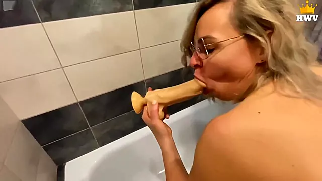 Maman Amateur, Russe Amateur Mature, Russes Blondes, Sperme Chatte, Maman, Mature Poilue Gode