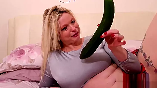Masturbation Femmes Mure, Branleuse Mature, Milf, Striptease Femme Mature, Mature Strp Tease