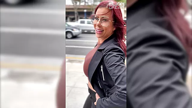 Awek Dapat Ramas Tetek, Burit Besar Zakar Besar, Big Blowhob, Babe Seksi, Skodeng, Masuk Kepala