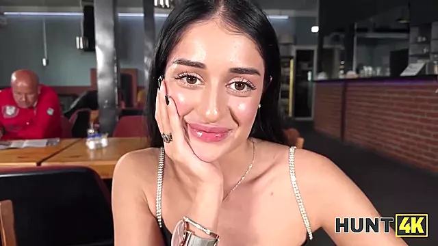 Long Penis Et Gros, Ados Gros Seins, Jeune Bite, Montre Se Bite, Meilleurs Copine Regarde