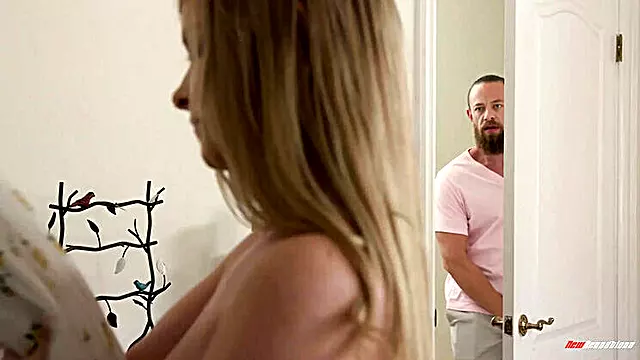 Veliki Brat, Kurcem Do Grla Velike, Brat, Jebanje U Grlo, Mlade, Grubo, Sexy Mladi, Grubo Jebanje Starijih