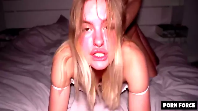 کون بزرگ شاق میزنه, بلوند اماتور, لباس زیر آماتور, خردسال اماتور, کون بلوند کم سن, لباس زیر بلوند