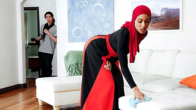 Fetching Jayne Doh - doggystyle clip - Hijab Mylfs