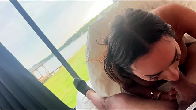 Amatrice Francaise, Amateur Gros Seins, Amatrice Latina, En Vacances Amateur, Culs Bien Ronds