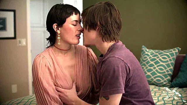 Vú Nhỏ, Gái Già, Vú, Tits Siêu Nhỏ, Sex Dí Ngực Vào Của Kính