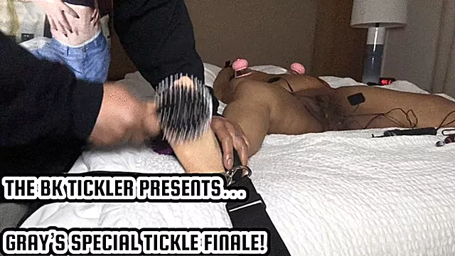 Bauchnabel Kitzeln, Fuß In Muschi, Indien Füße, Füße Kitzeln, Pussy Fetisch, Indien Pussy Tube