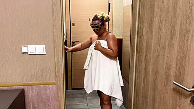 Mamas Boas Grandes, As Mais Gostosas Peitudas, Peitos Grandes Masturba O Solo, Maduras Bbw