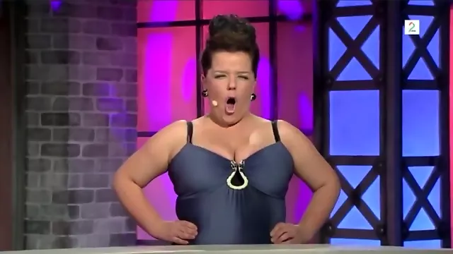 Naakt Celebs, Eerste Keer Naakt