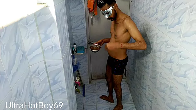 Kompiel Solo, Masturbacja W Łazience, Łazienka Solo, Bielizna Damska Home Made, Hinduska Masturbation