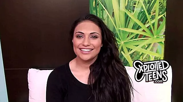 اماتور سبزه, ساک زدن سینه, مصاحبه کم سن, لیسیدن چاق, دیک و توپ, ساک زدن, لیسیدن کس جوان, لیس زدن کوس پیر