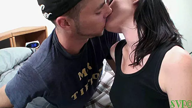 Pompini Milf, Pompino Fumando, Brunetta Milf, Mora Fuma E Scopa, Milf Mora Tettona Scop, Milf Tettone
