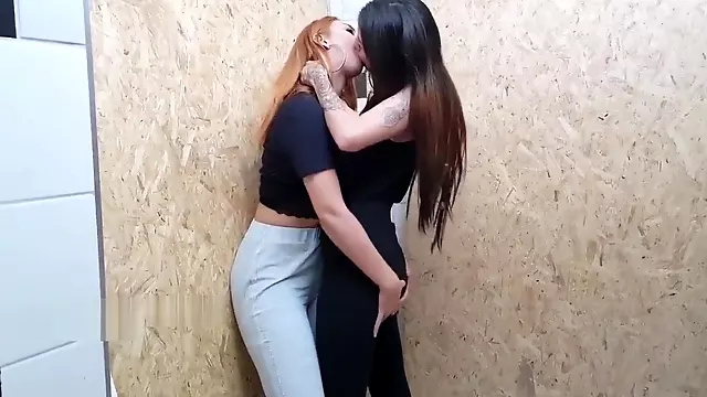 Boquete De Morena, Morenas Tatuadas, Morena Novinhas, Lesbica Bonita Jovem, Lesbicas Kiss
