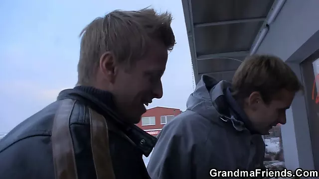 Mama Grote Tieten, Dikke Tieten Dp, Heerlijk Dikke Tieten, Oma Blowjob, Ruig Pijpen, Rijp Dp