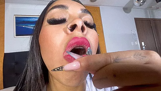 Cernovlaska Solo, Nadvláda Ženy, Femdom Prdění, Domina, Otrokyně, Solo Žen, Obří Žena, Solo Zadok