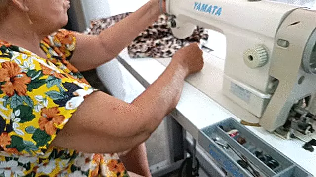 Reife Frau, Reife Maschine, Reife