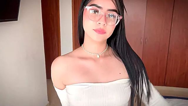 Nerdy girl glasses, fat pussy lips