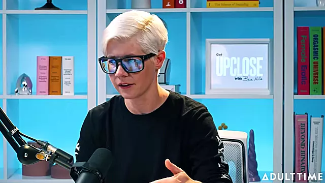 Cory Chase Mutter, Firsting Bei Mutter, Kurze Haare, Solo Haar, Mutter Nicht Zuhause, Kurze Haare Milf