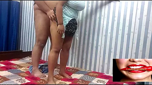 Indian Couple XXX Indian Couple Getting Horny at Home Ndian Lovely Couple Enjoying