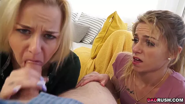 Dreier, Deepthroat Großer Schwanz, Blond, Blond Tattoo, Blonde In Den Rachen Gefickt, Schwanz