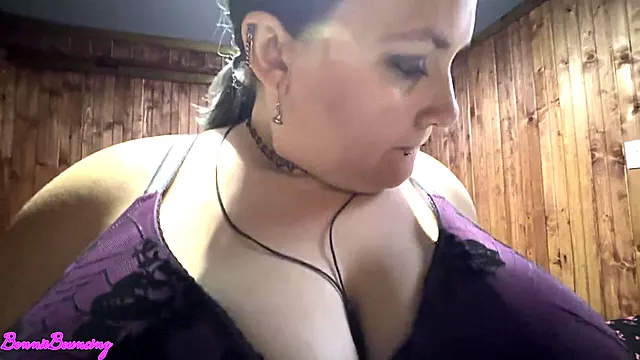 Amatoare Suge, Isi Suge Sani Mari, Tate Mari, Muie Cu Sloboz, Muie Milf, Sani Supti, Femei Mature Ejaculari In Gura