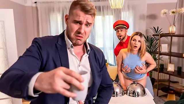 سکسی فیلم و سینه گنده, جاق بلند, پاهای سکسی, دانلود فیلم سکسی کون گنده, خودارضایی سینه گنده