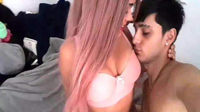 Amateur Schwanz, Schlafzimmer Amateur, Großer Schwanz, Kehlenfick Riesenschwanz, Will Nicht