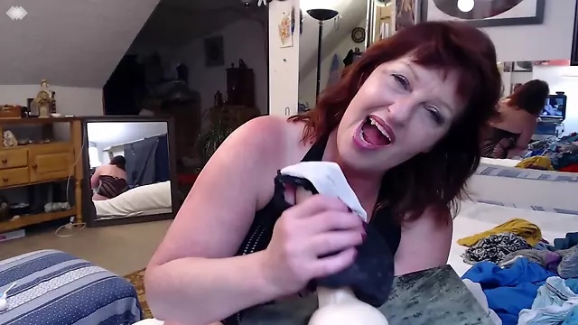 V 299 Caught him stealing my panties roleplay