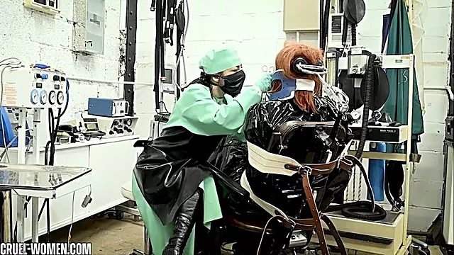 E Deut, Bondage Fetisch, Damenbinde, Domina Klinik, Hart Gefesselt, Bondage Domina, Extrem, Fetisch