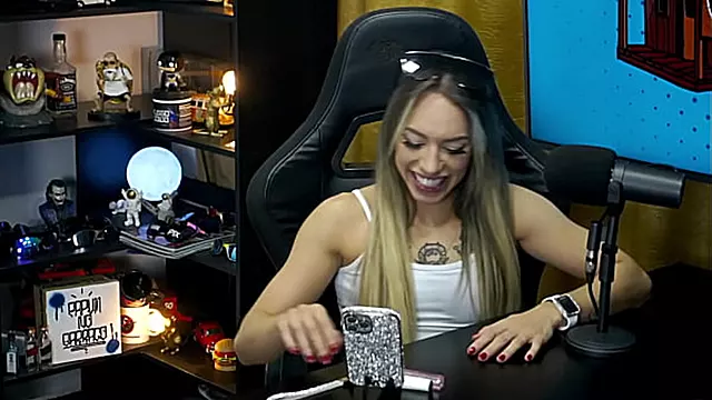 Kapali, Kirli Am, Sert, Göt, Selfie, Kizi Alisdiriyor, Amdan Sert, Video Pussy Long, Küçük Göt, Twerk Atma