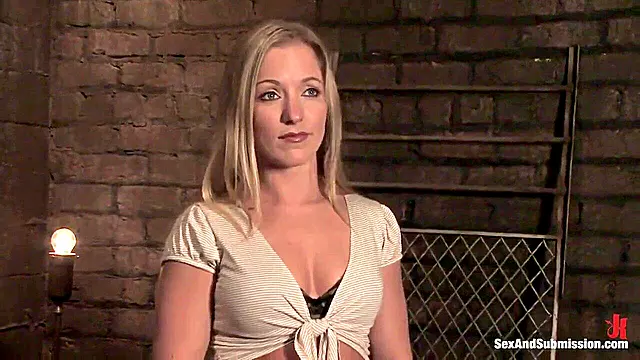 Gefesselt Anal, Anal Domina, Anal Und Kehle, Bdsm Fingern, Rollenspiel Bdsm, Blond Gefesselt