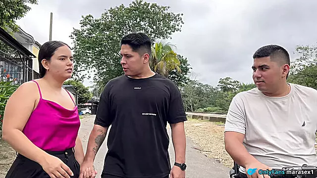 Ấn Độ, Môi Dầy, Liên Quan Mobile, Tự Ra, Già