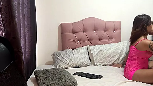 Dito Nel Culo Amatoriale, Compilation Figa Pelosa Che Piscia, Solo Compilation, In Solitaria