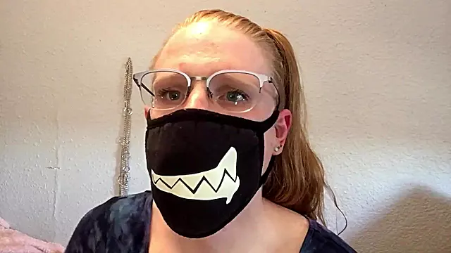 Enby deepthroat with mask and dildo stuffed tight until gagging mess