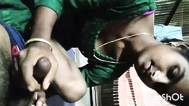 Desi Village Handjob Cumshot - Stepbrother's Penis Close-Up Sex Video