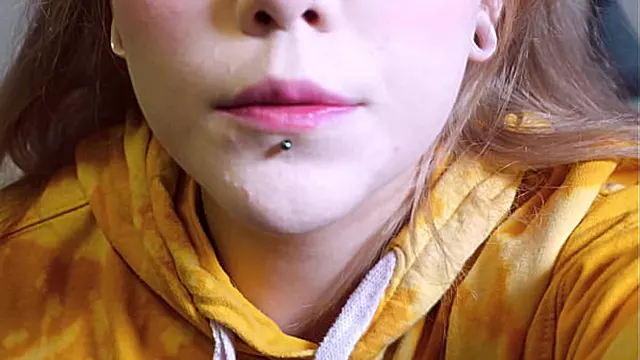 Junge 18, Jungendlich Amateur Selbstgedreht, Teenager Babe, Solo Blonde Schönheiten, Sweet Blond