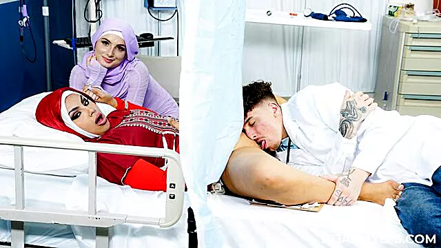 Arabi Doctor Fute, Mare Penis Anal, Sexy Si Cu Penis Mare, Picioare Frumoase, Doctor Fute Asistenta