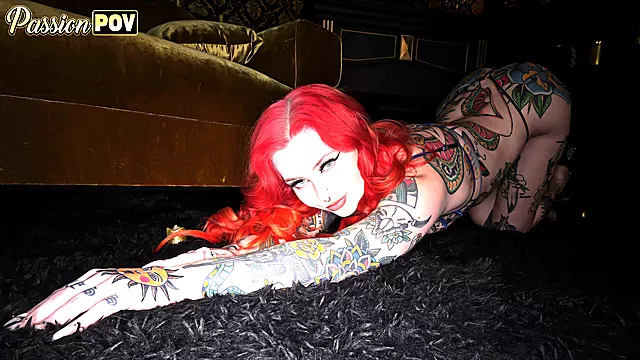 Deepthroat Großer Schwanz, Footjob Dicke Titten, Harcore Deep Throat, Kehlenfick Riesenschwanz