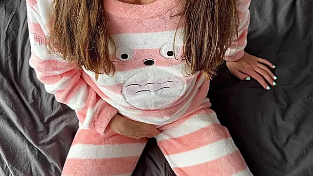 Büyük Memeli Fışkırtma Porno, Iri Gögüslü Porno, Vajinaya Boşalma, Boşalmalı Masturbaayon