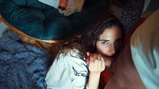 Babe Abspritzen, Meine Frau Grosse Titten, Brunette Franzose, Zwischen Titten Abspritzen