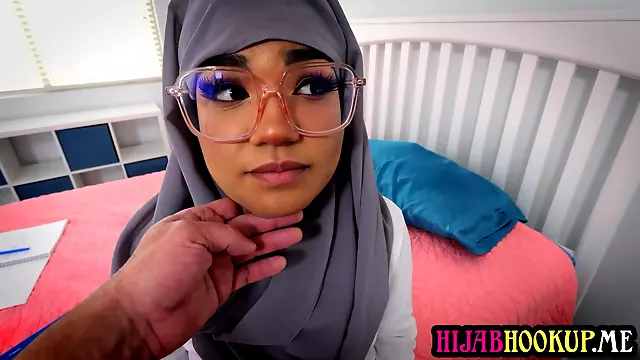 18 Náctileté, Arabky, Velke Zadky Arabky, Teen Zdenka, Vystřik Teen, Vedle Leží, Mladé Brunetky