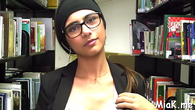Sweetheart Mia And Mia Khalifa - Wanton Brunette First Swallowing