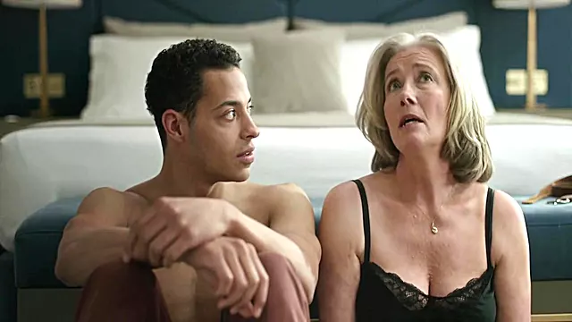 Emma Thompson Softcore Porn With Full Nudity
