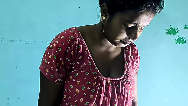 Desi Bhabhi Deluwara Khatun Hot Doggy Style Sex in HD - Indian Homemade Village XXX