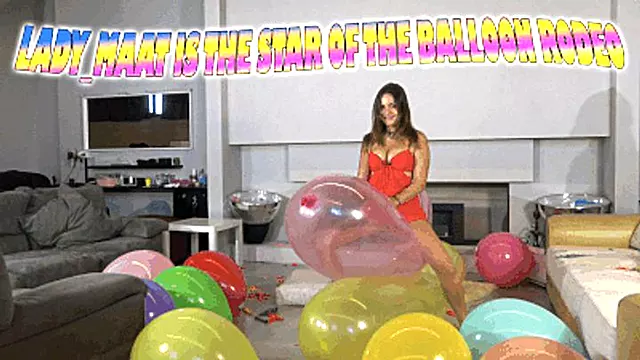Lady_Maat is the star of the balloon rodeo