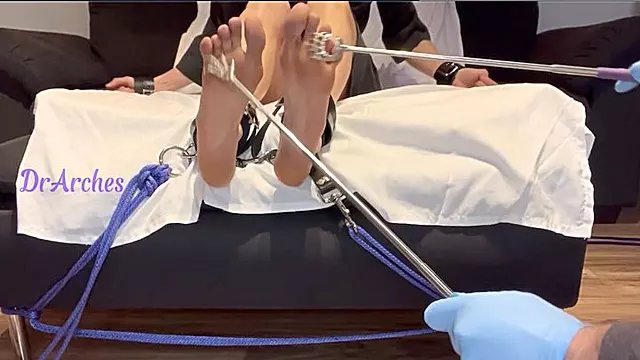 Mảnh Mai, Trói Chọc Lét, Nô Lệ Tôn Sùng, Nô Lệ, Khám Bệnh, Doctor Nh T, Lông Ngón Chân, Mút Chân
