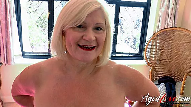 Comely Lacey Starr at saggy xxx