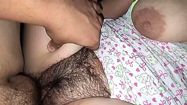 Haarige Fotzen Amateur, Babe Fotze, Mollige Schönheiten Teenies, Ehepaar Hausgemacht, Sperma In Muschi